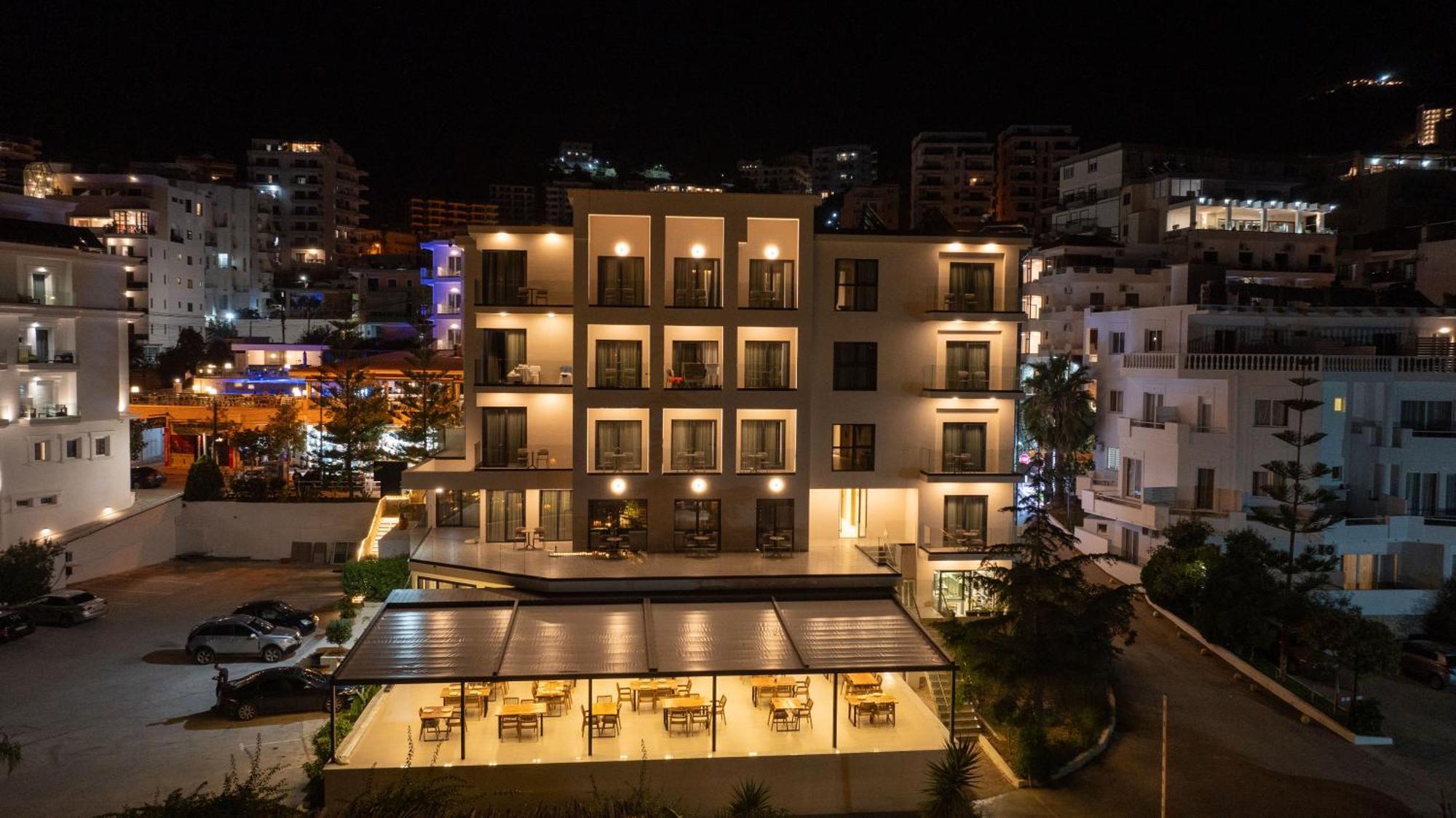 Grand Hotel Saranda Esterno foto