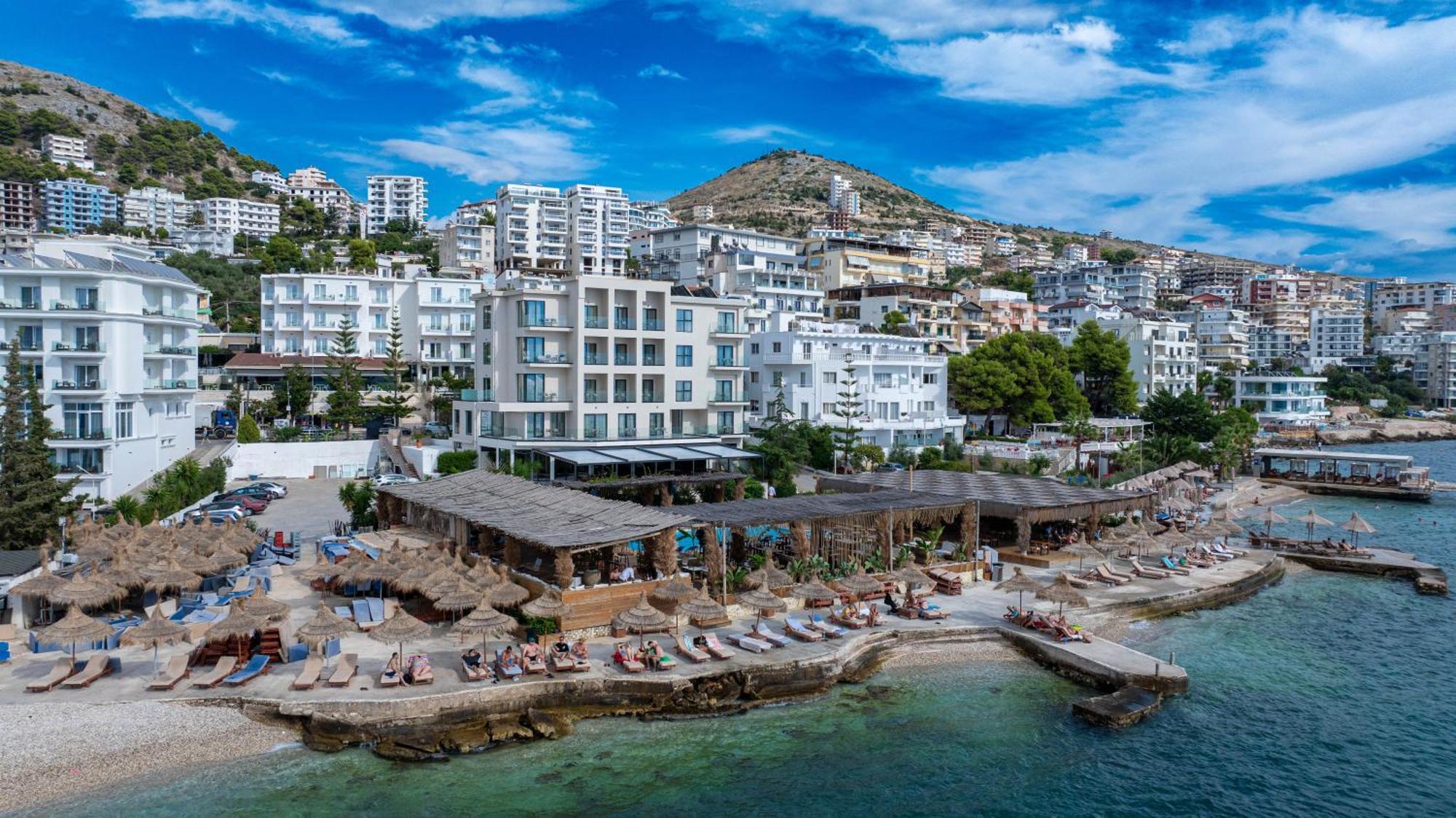 Grand Hotel Saranda Esterno foto