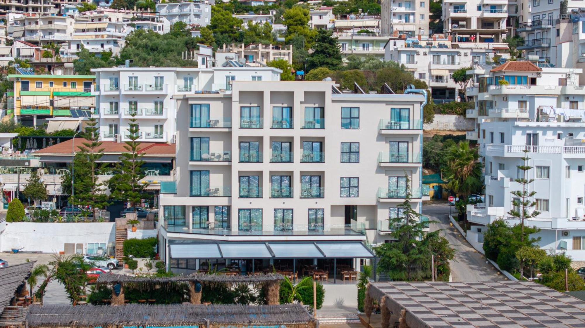 Grand Hotel Saranda Esterno foto